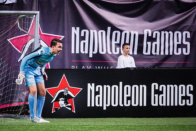 20150103-football-battle-27