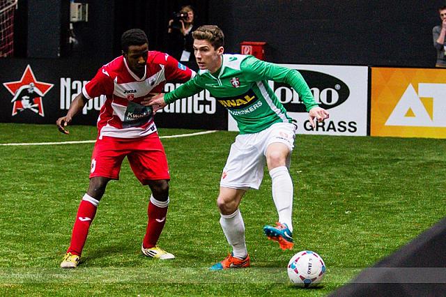 20150103-football-battle-35