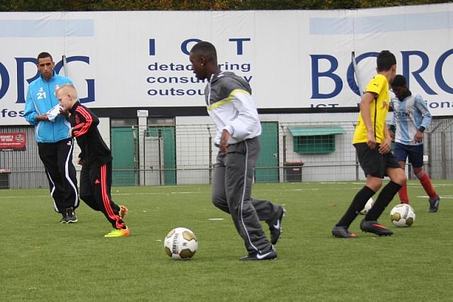 20131023-VoetbalClinic-12