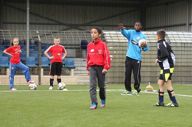 20131023-VoetbalClinic-13